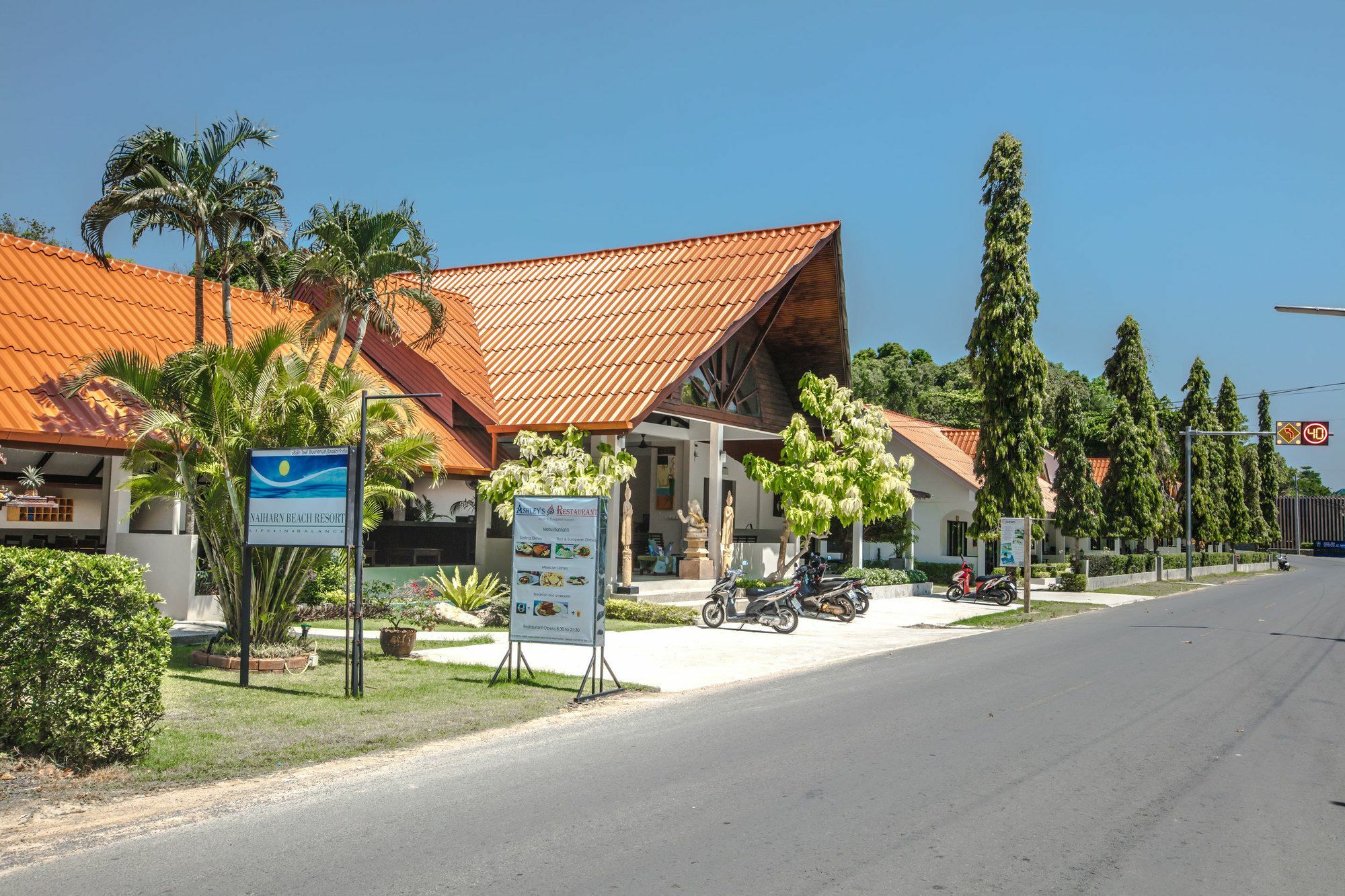 Naiharn Beach Resort - Sha Plus Extra Nai Harn Exterior photo