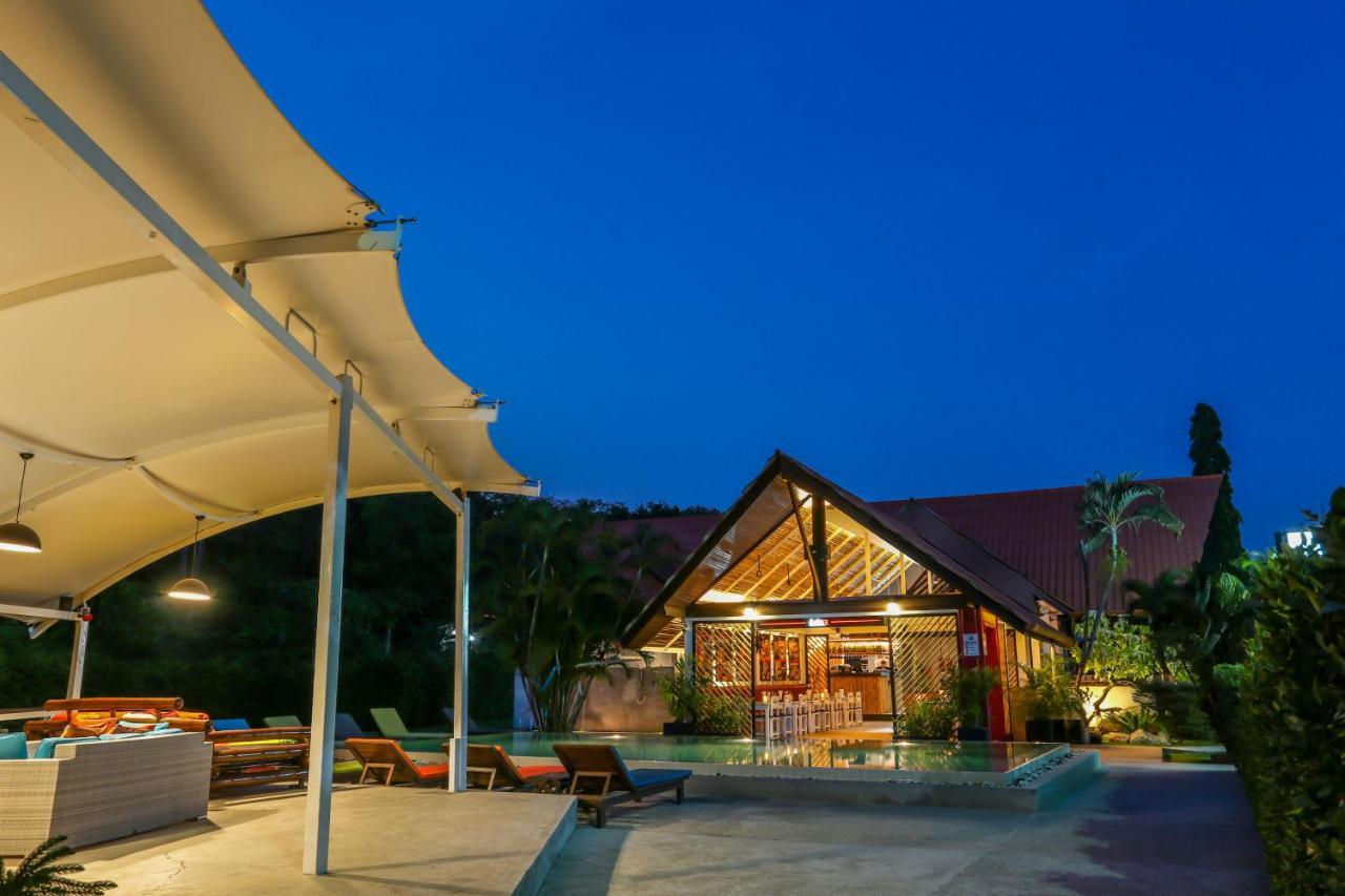 Naiharn Beach Resort - Sha Plus Extra Nai Harn Exterior photo